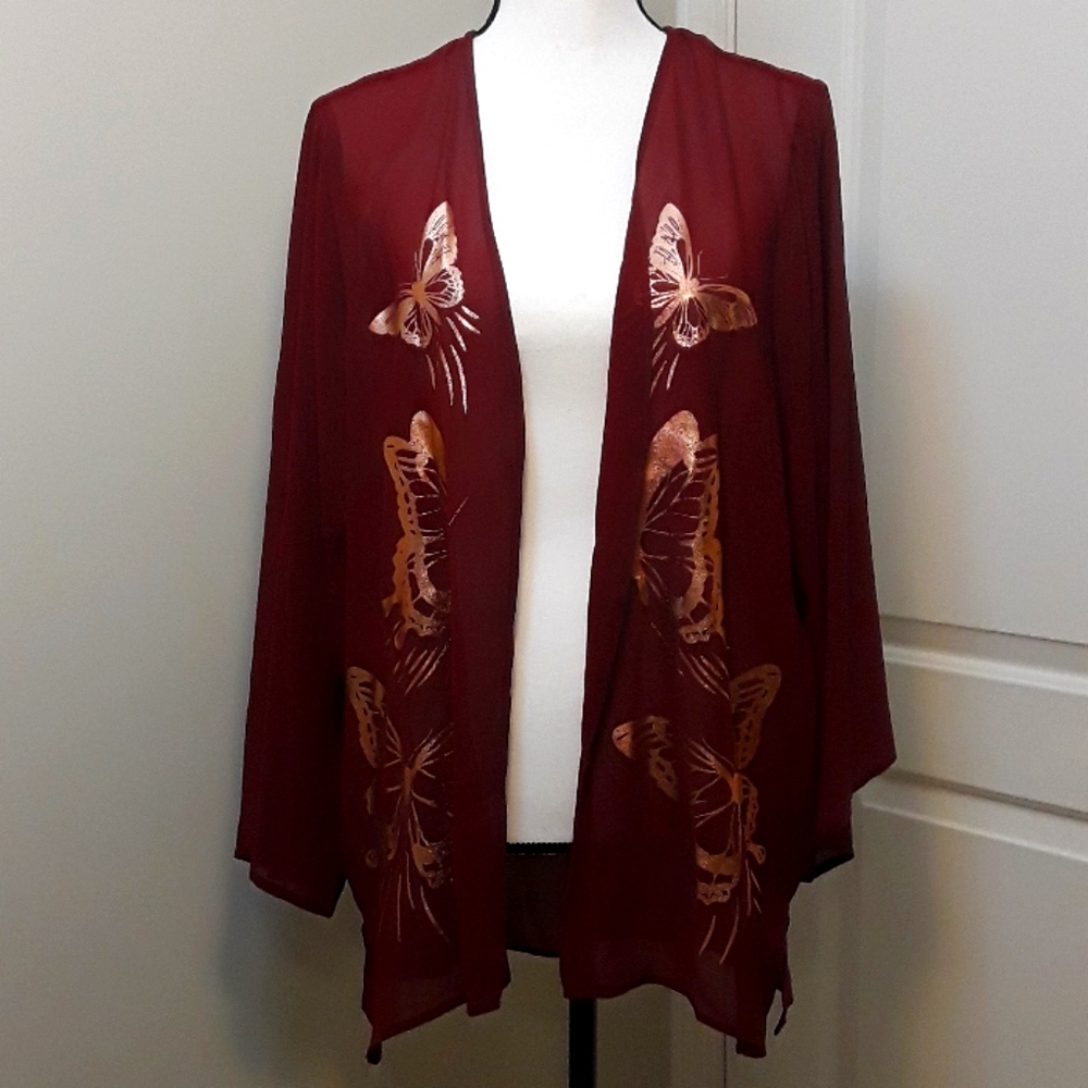 NWT No Boundaries Foiled Chiffon Kimono